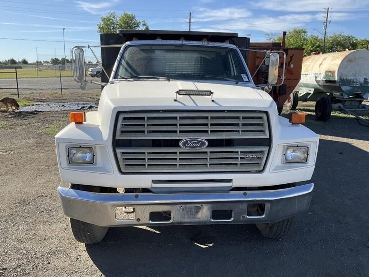 1989-ford-f700-image-2