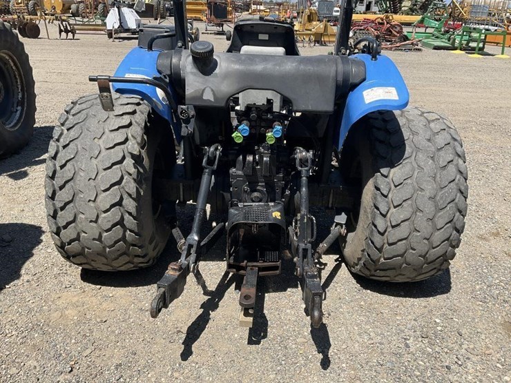 new-holland-tn95a-image-6