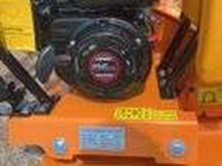 loncin-plate-compactor-c80t-image-2