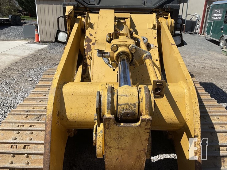 2000-caterpillar-953c-image-12