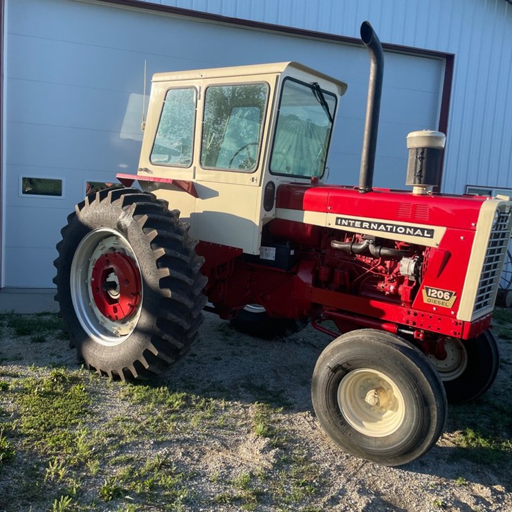 1966 INTERNATIONAL 1206