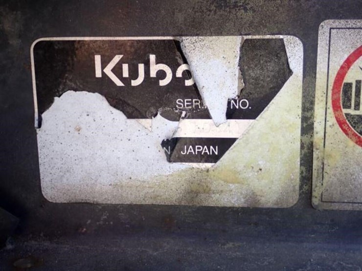 2006-kubota-f3680-image-10