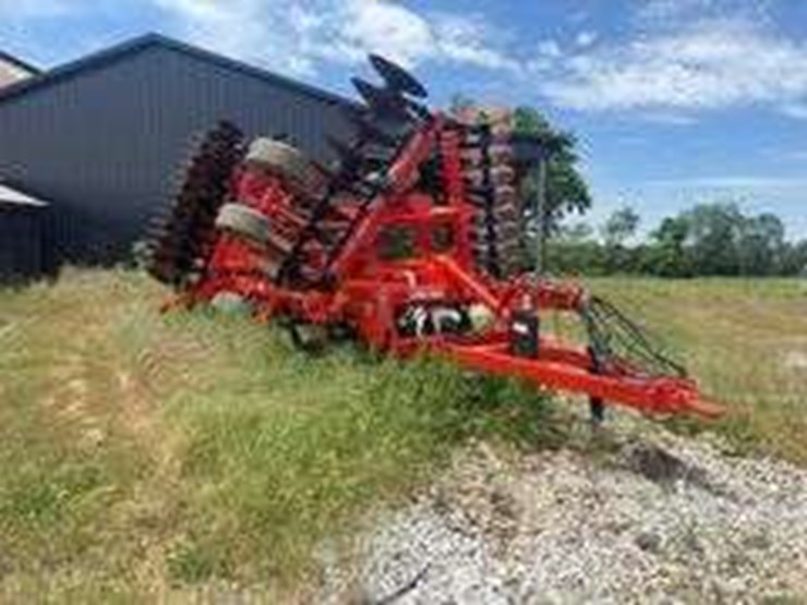 kuhn-krause-8215-image-5