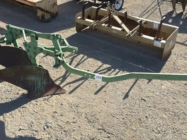john-deere-2-image-1