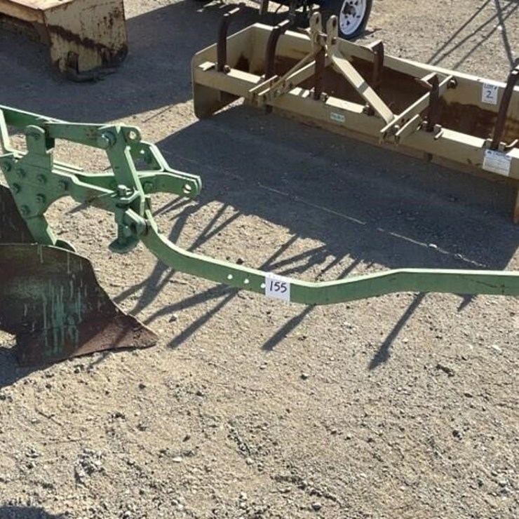 JOHN DEERE 2