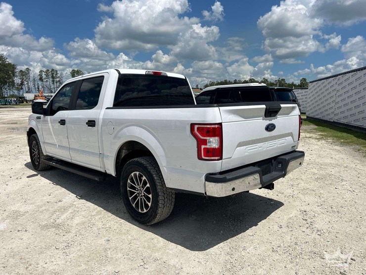 2020-ford-f150-image-4