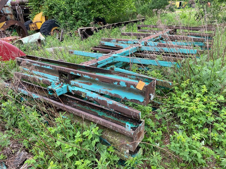 #1589-•-wood-semi-trailer-pieces-for-scrap-image-1