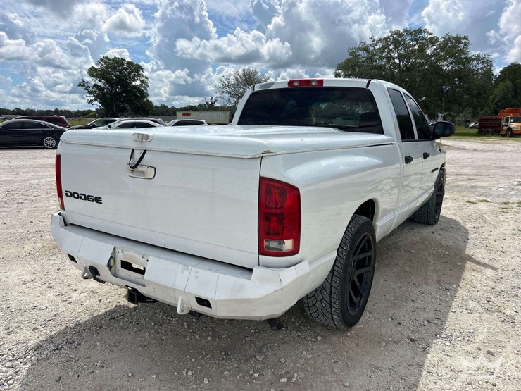 2003-dodge-ram-1500-image-3