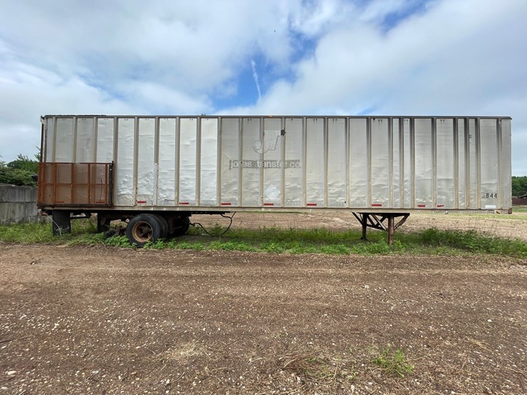 1977-fruehauf-trailer-image-3