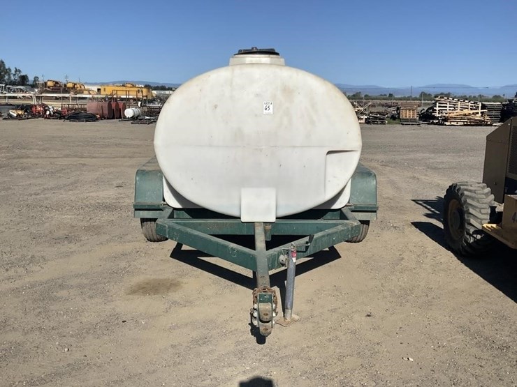 pbm-1600g-poly-tank-trailer-image-2