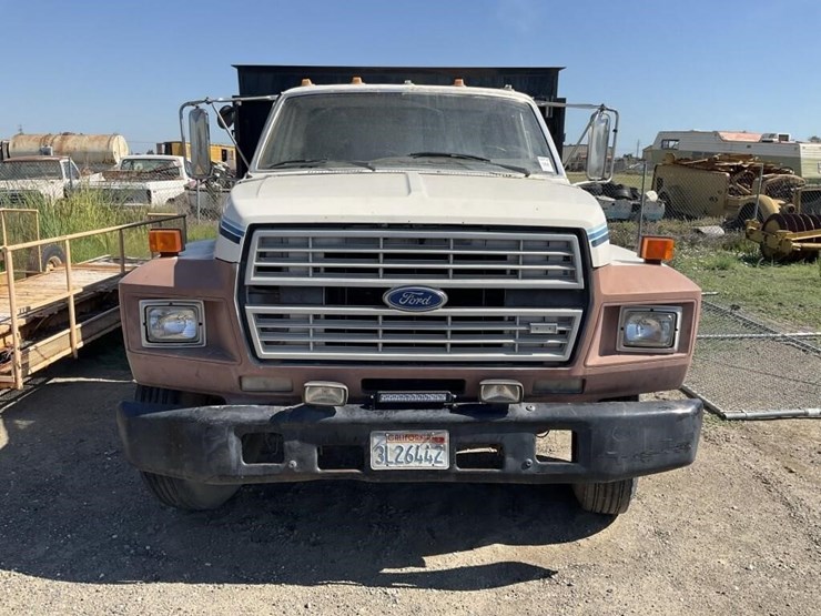 1985-ford-f700-image-2