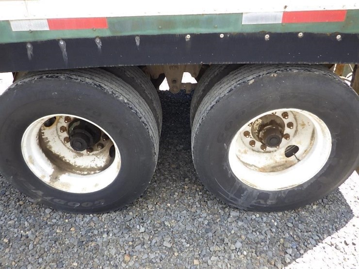 1982-axle-dump-trailer-image-7