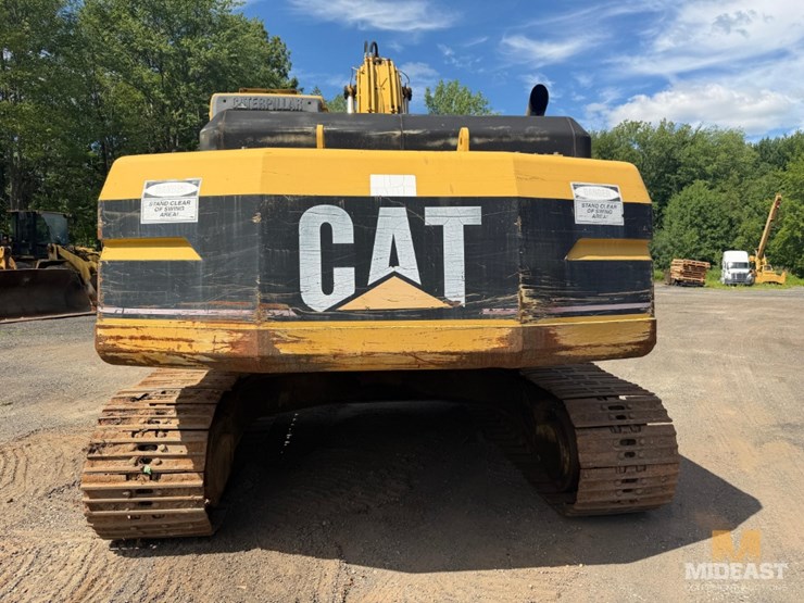 caterpillar-322l-image-4
