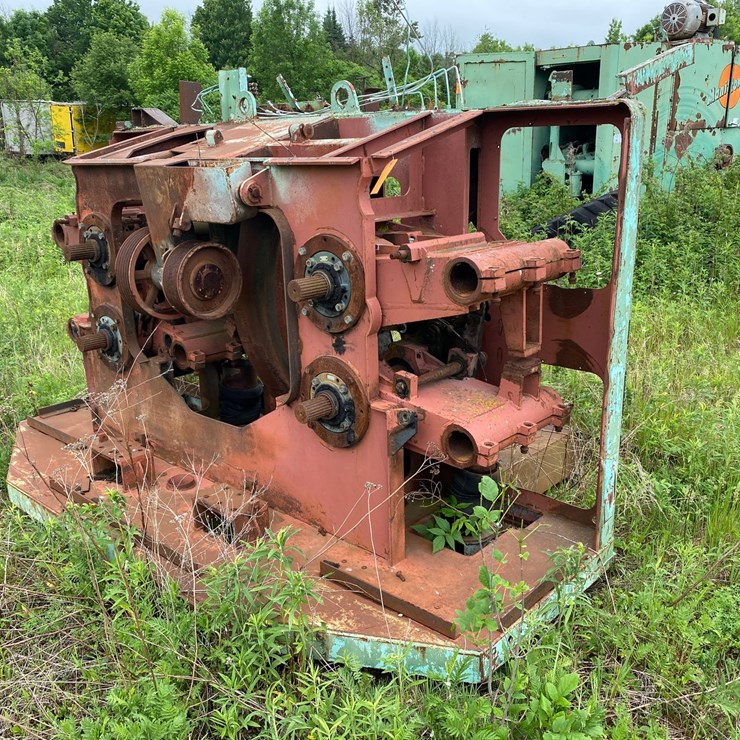 #1616 • Debarking Machine for Scrap