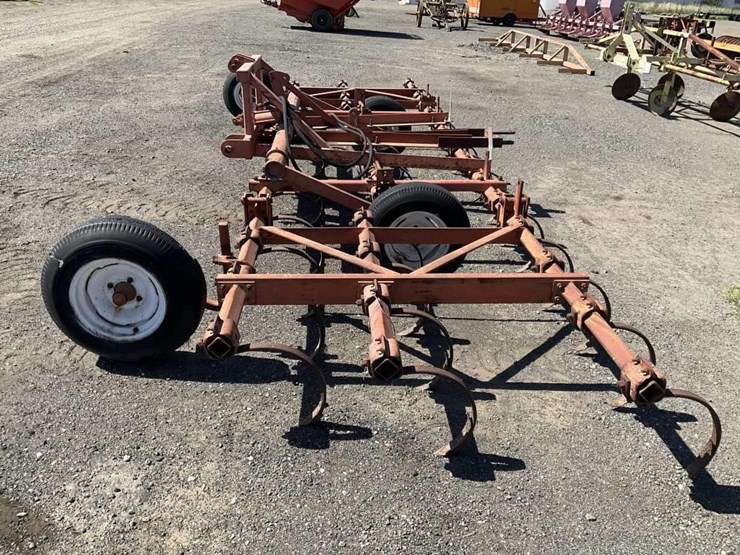 allis-chalmers-1200-image-4