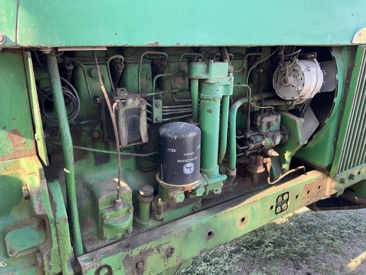 john-deere-4320-image-12