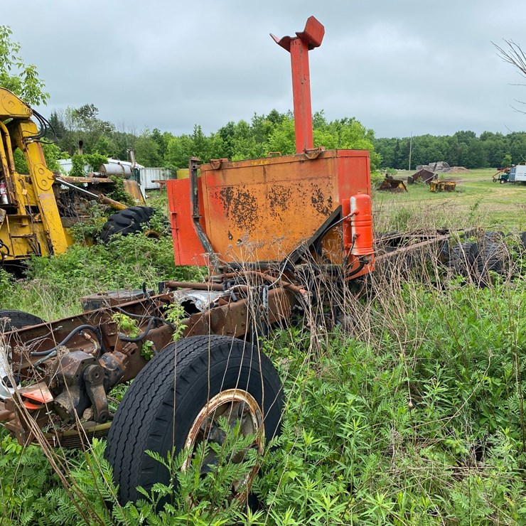 #1597 • Truck Frame