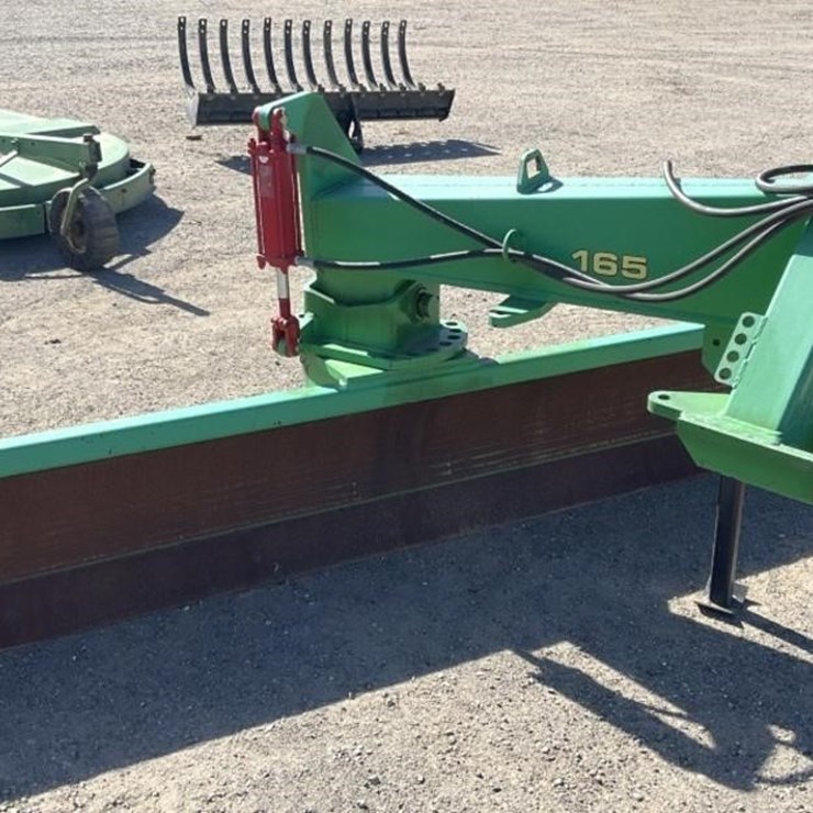 AGRI-KING 10' 3-Pt 6-Way Hyd. Angle Blade