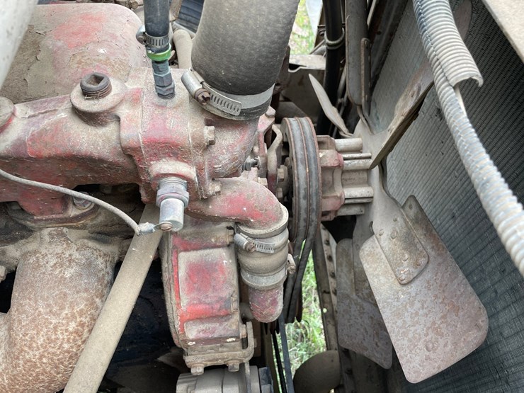 #1392-•-1974-fleetstar-2070a-tandem-axel-dump-truck-image-50