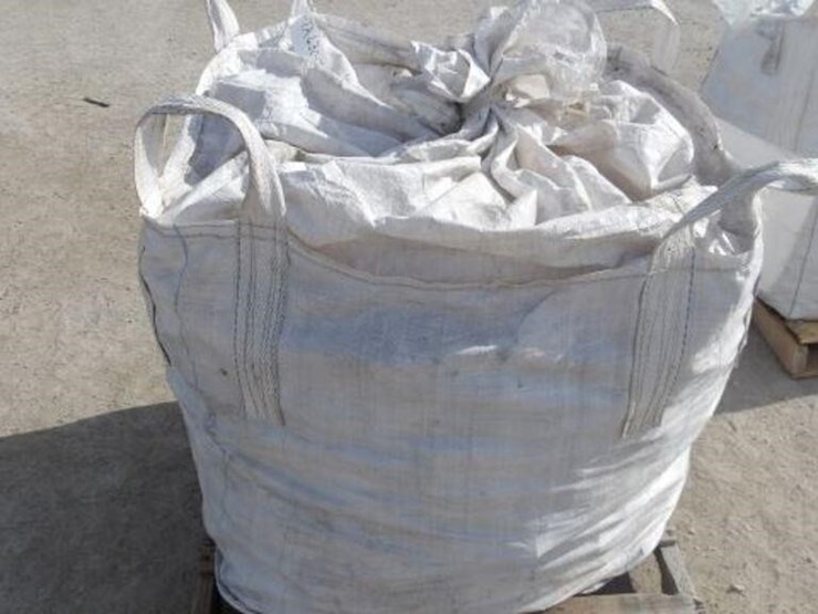 qty-of-(2)-bags-of-dried-kiln-firewood-image-7