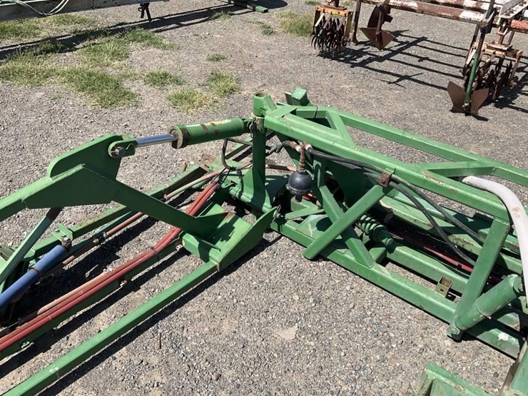 custom-60'-3-pt-folding-spray-boom-attachment-image-10