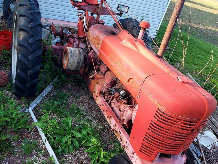 #5508-•-farmall-h-image-1