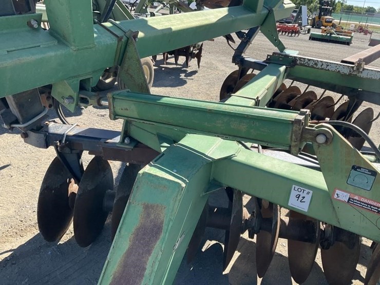 john-deere-650-image-11