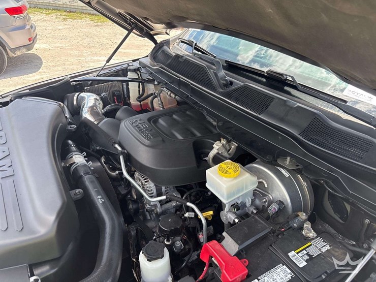 2020-dodge-2500-image-8