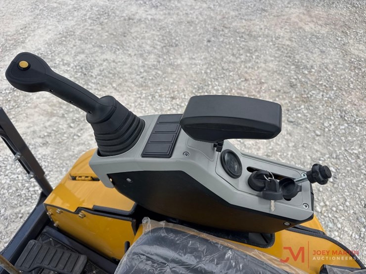 unused-me20-mini-excavator-image-17