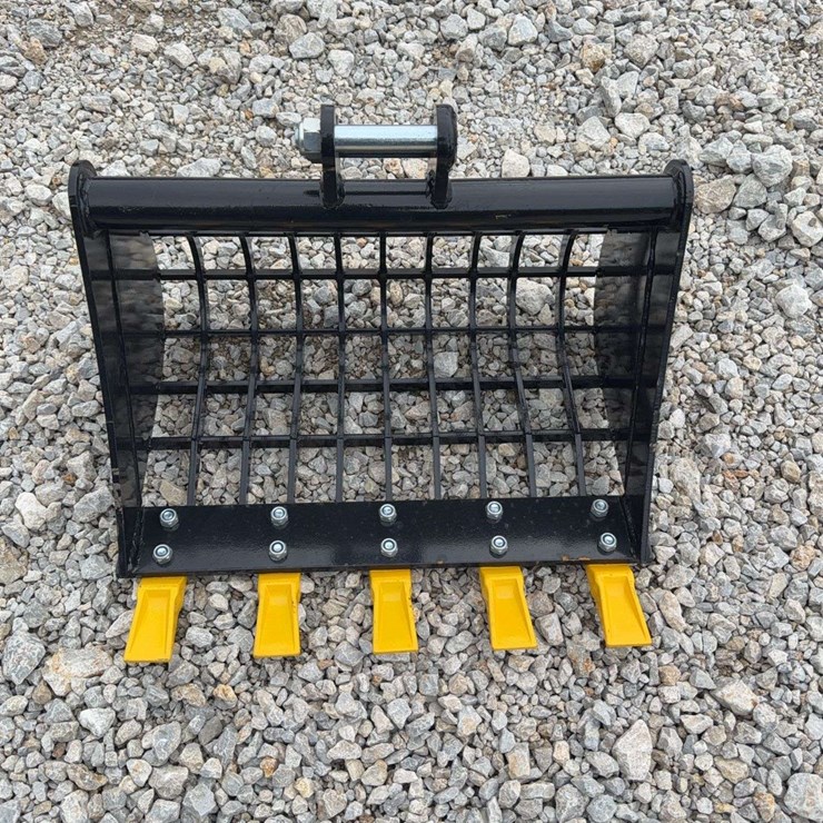 Mini Excavator Skeleton Sifting Bucket with Teeth
