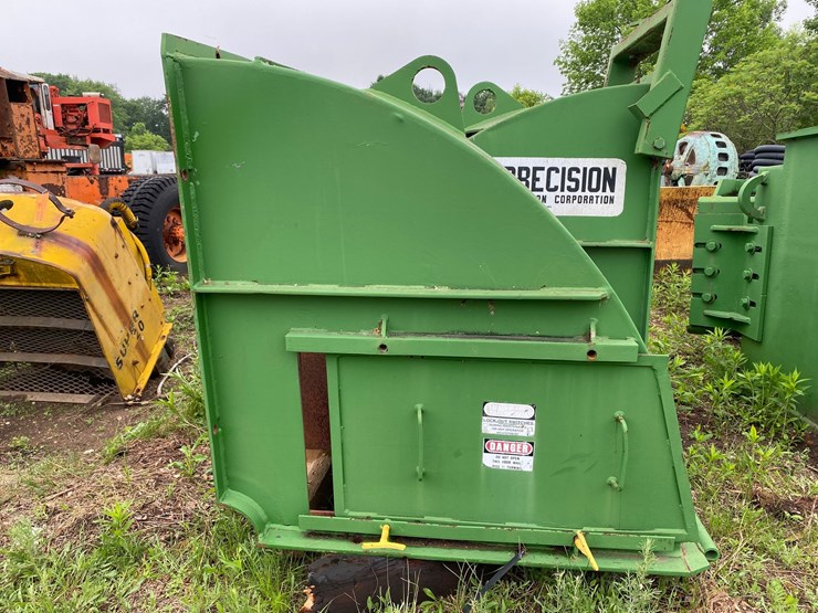 #1565-•-(4)-metal-chipping-chutes-image-5