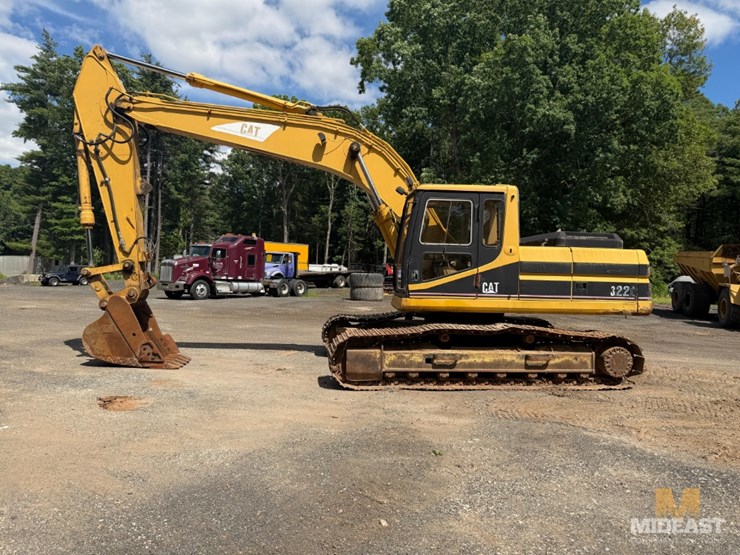 caterpillar-322l-image-2