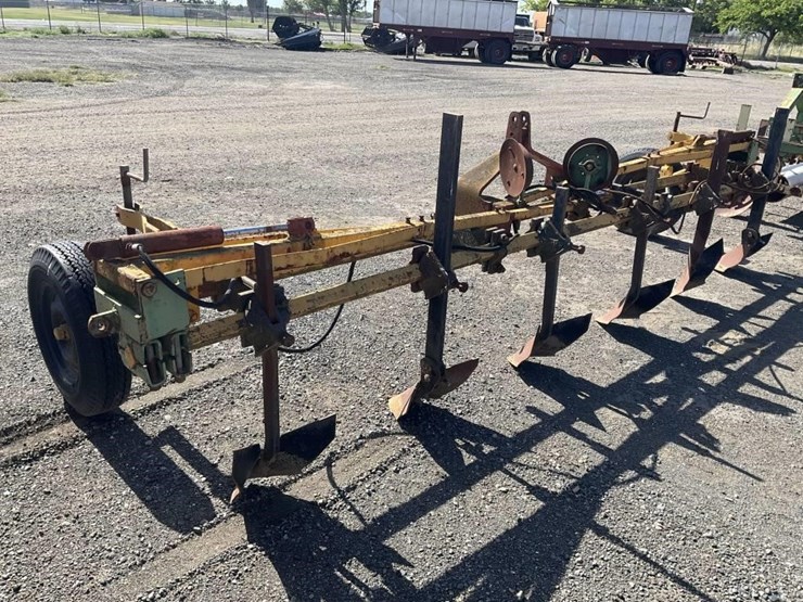 custom-3-pt-5-row-30"-furrow-bar-image-2