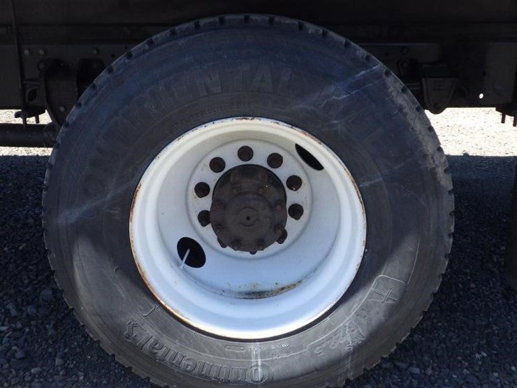 2015-hino-338-image-9