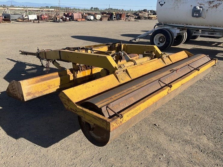 schmeiser-12'-orchard-plane-image-4