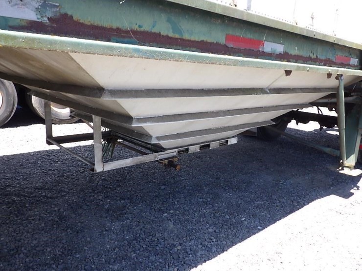 1982-axle-dump-trailer-image-34