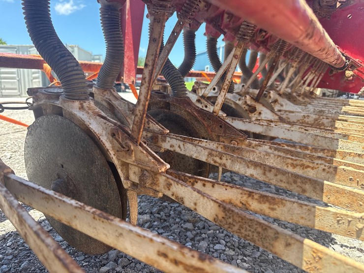 case-ih-5100-image-6