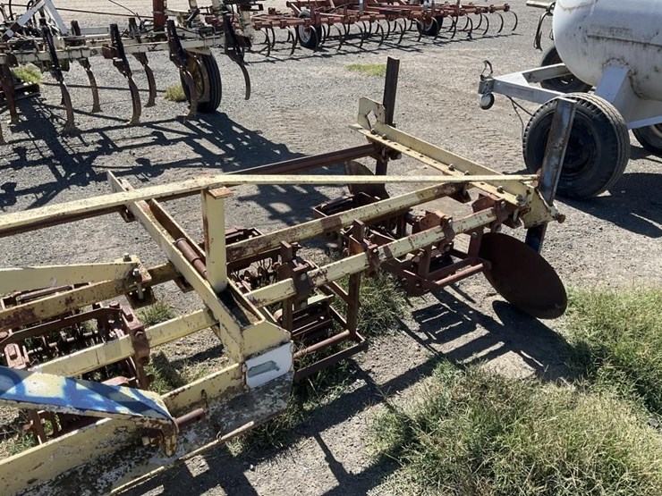 custom-3-pt-3-row-60"-bed-scratcher-image-9