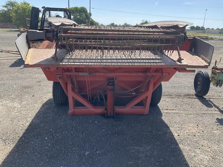 herbst-9'x8'-hyd.-end-dump-nut-cart-image-4