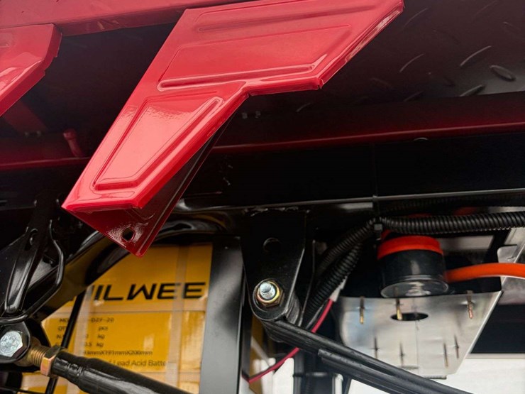 red-ret13-electric-utility-tricycle-image-3