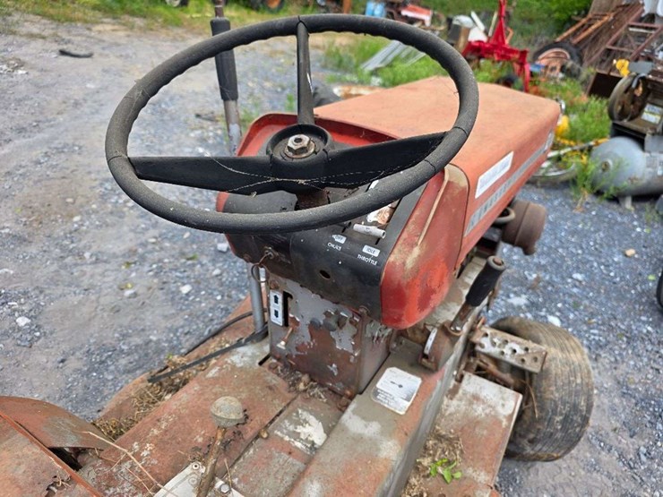 1973-massey-ferguson-12-image-10
