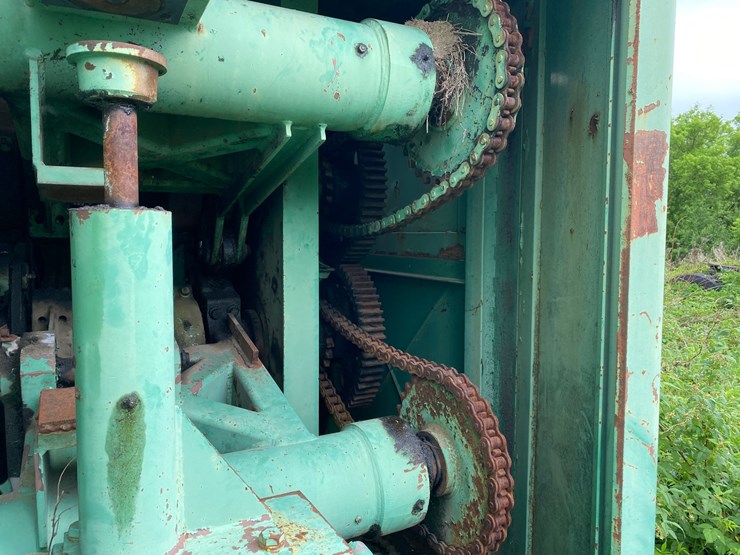 #1619-•-manitowoc-debarking-machine-image-9