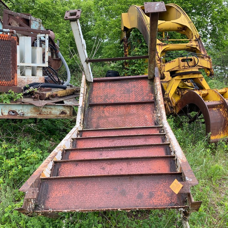 #1592 • Metal Stairway with Platform