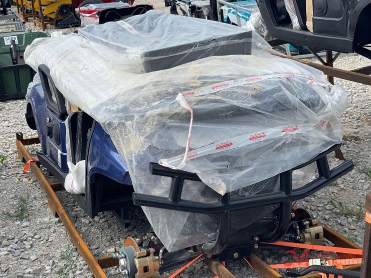 new-electric-golf-cart-image-1