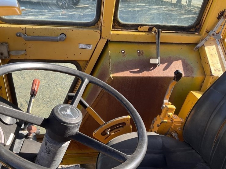 john-deere-2355-image-20