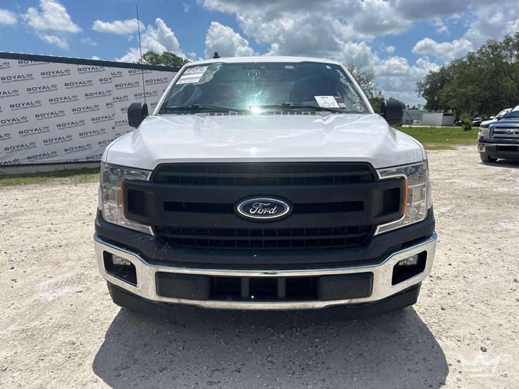 2020-ford-f150-image-29