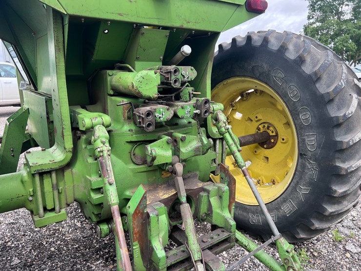 john-deere-6030-image-29