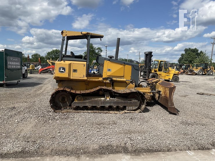2008-deere-700j-lgp-image-5