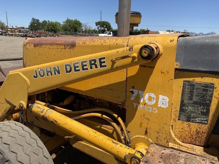 deere-710b-image-14
