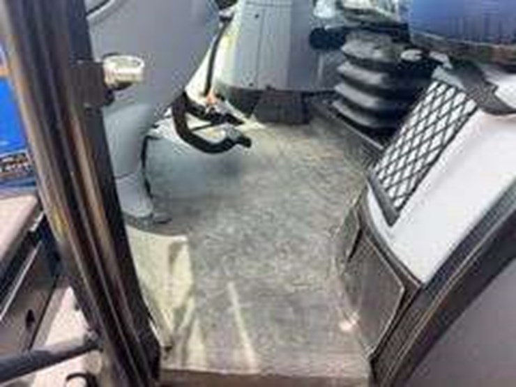 new-holland-t6.160-image-50